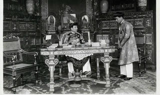 Cầu kỳ như cơm vua