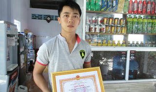 Anh Đồng Đen - gương sáng từ thiện ở vùng quê nghèo