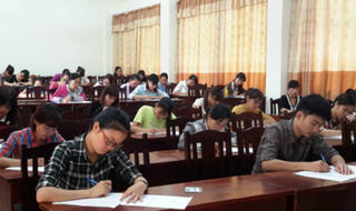Sắp xếp cán bộ dôi dư xã, huyện - làm sao 'thấu lý, vẹn tình'?