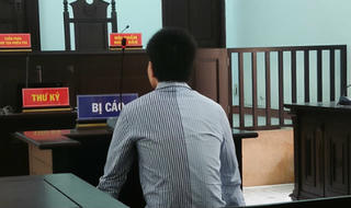 Chuyến “du lịch cà khịa” của người đàn ông “chán đời vì vợ bỏ”