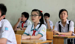 Học sinh trước áp lực thi cử vào lớp 10: Cần lắm sự tham vấn tâm lý