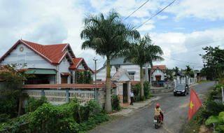 Vùng quê “thay da, đổi thịt” nhờ cây cà phê