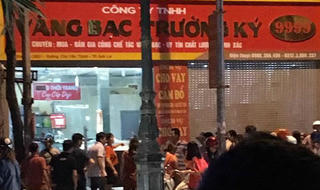 Bắt giữ 3 đối tượng đi ô tô cướp tiệm vàng