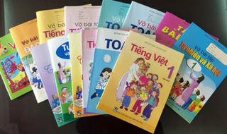 Độc quyền sách giáo khoa: Lãi, lỗ và lãng phí