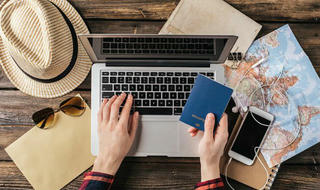Cú nhấp chuột mất tiền tỷ