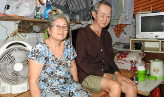 Cái kết của người đàn ông bơm môi bơm ngực, 'biến hình' thành 'bà hoàng lô tô'