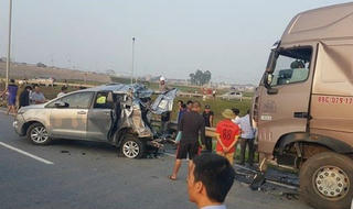 Vụ xe container đâm vào xe Innova chạy lùi trên cao tốc: Một bản án gây sốc dư luận