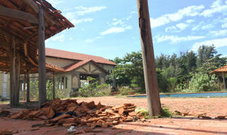 “Thủ phủ resort Việt”: Hàng loạt doanh nghiệp dốc gia sản cho… mưa nắng dãi dầu