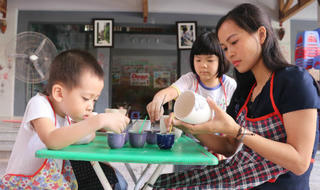 Cô giáo làm thay đổi cuộc đời những đứa trẻ 'đặc biệt'