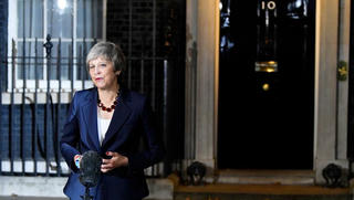 EU và Anh đạt được thỏa thuận về Brexit: Qua cửa ải chính vẫn chưa chắc