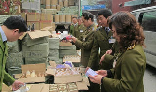 Cao điểm chống buôn lậu, gian lận thương mại dịp Tết Kỷ Hợi 2019