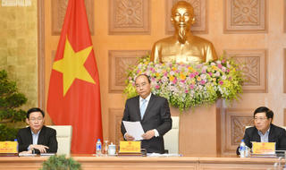 Thủ tướng nghe 'hiến kế' để ổn định kinh tế vĩ mô