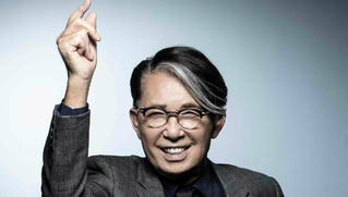 Từ thợ vẽ mẫu đến người tạo trào lưu mới trong làng mốt châu Âu