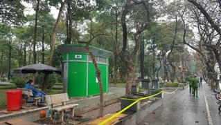 Phát hiện thi thể người phụ nữ bán khỏa thân ở vườn hoa