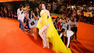 'Sao' sĩ diện' sai chỗ
