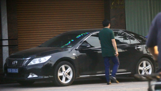 Truy nguồn gốc xe Camry biển xanh chuyên 'lang thang' đường phố Biên Hòa