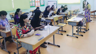 Dạy tiếng mẹ đẻ cho người gốc Việt ở nước ngoài