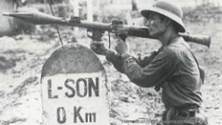 Ký ức đau thương, lịch sử hào hùng