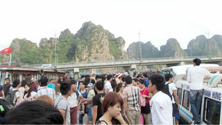 Phạt nặng tàu chở khách quá tải trên biển: “Cảnh tỉnh” DN coi thường pháp luật, đạo đức làm nghề