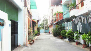 “Độc chiêu” buôn nhà cũ, nát ở Sài thành