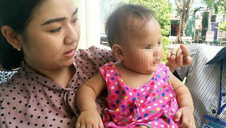 Bất ngờ sự thật vụ bé gái 8 tháng tuổi nghi bị mẹ nuôi bạo hành