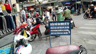 Hà Nội sau hai năm chiến dịch giành lại vỉa hè cho người đi bộ