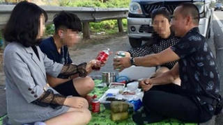 Báo động tình trạng mang “văn hóa đường làng” lên cao tốc