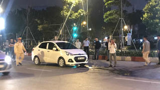 Nam thanh niên bị tài xế ô tô đâm trọng thương tại Hà Nội hiện ra sao?