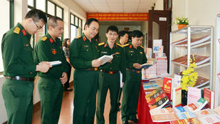 20 năm phát triển khoa học Xã hội Nhân văn Quân sự