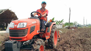 Chủ tịch HĐQT HTX Nông nghiệp Trường Xuân: Thành công khi anh kỹ sư dám nghĩ khác, bỏ lương “ngàn đô” về quê lái máy cày 