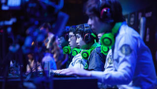 Tương lai e-Sport sẽ là “gà đẻ trứng vàng”?
