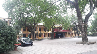Học sinh yêu sớm - trách ai?