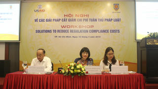 Doanh nghiệp cần kiên quyết không 'lót tay' cho cán bộ