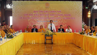 Việt Nam quan tâm đời sống sinh hoạt tâm linh của phật tử kiều bào