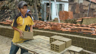 Việt Nam hưởng ứng phòng, chống lao động trẻ em 