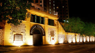 Độc, lạ du lịch nhà tù