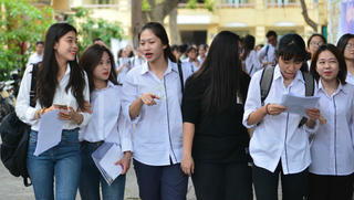 Kỳ thi THPT Quốc gia 2019: Lo ngại bởi thiết bị nghe nhìn gian lận rao bán tràn lan