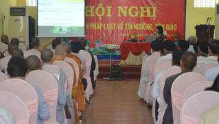 Phổ biến pháp luật tín ngưỡng, tôn giáo cho 200 chức sắc, chức việc tại Khánh Hòa