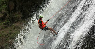 Trăn trở để du lịch mạo hiểm phát triển