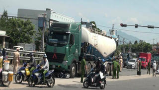Nữ sinh viên tử vong sau khi va chạm với xe bồn