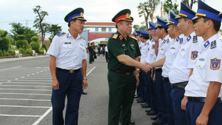 Thượng tướng Nguyễn Trọng Nghĩa kiểm tra xây dựng môi trường văn hóa tại Vùng Cảnh sát biển 4