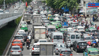 'Nóng' đề xuất xe kinh doanh phải gắn hộp đèn?