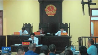 Còn nhiều khuất tất trong vụ 'đánh bạc' lúc rạng sáng tại Tuyên Quang: Tòa trả hồ sơ