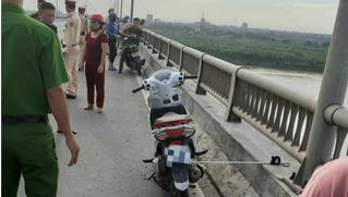 Tìm kiếm cô gái nhảy xuống sông Yên Lệnh mất tích