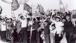 Bài học tháng Tám