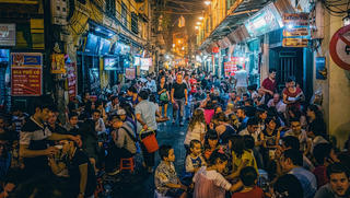 Làm gì để 'nền kinh tế ban đêm' Hà Nội bứt phá?