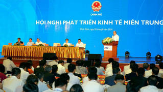 Miền Trung “đất thiếu, trời thừa”