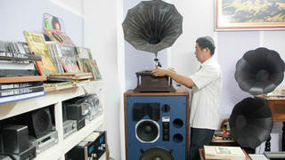 Những người say đắm âm thanh xưa cũ