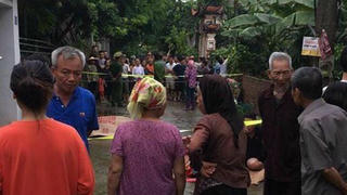 Anh trai cầm dao truy sát cả gia đình em, 2 người tử vong