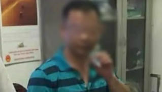 Người đàn ông bị tố sàm sỡ cô gái ở chung cư Mipec Long Biên khai gì?